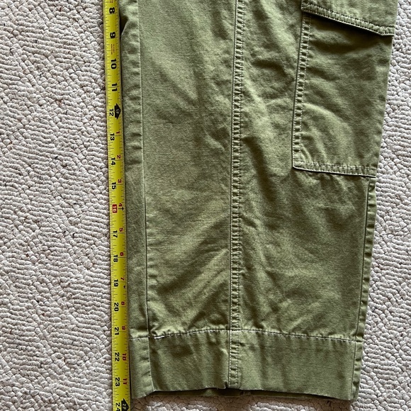 Free Assembly Women’s Cargo Pants - Picture 13 of 14